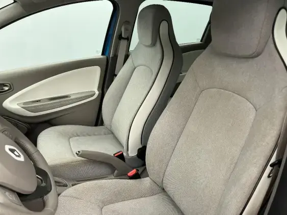 RENAULT ZOE - voiture d'occasion - Photo 18