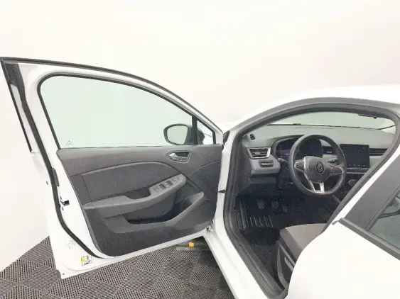 RENAULT CLIO V - voiture d'occasion - Photo 19