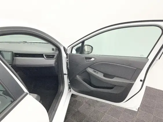 RENAULT CLIO V - voiture d'occasion - Photo 20