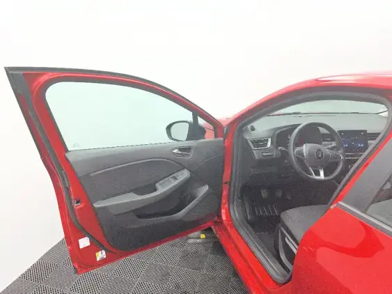 RENAULT CLIO V - voiture d'occasion - Photo 19