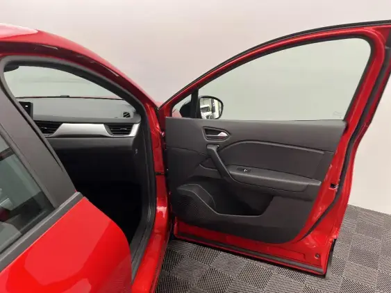 RENAULT CAPTUR II - voiture d'occasion - Photo 20