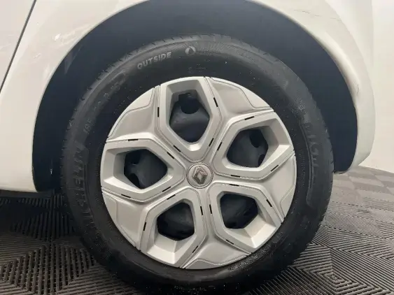 RENAULT TWINGO III - voiture d'occasion - Photo 24