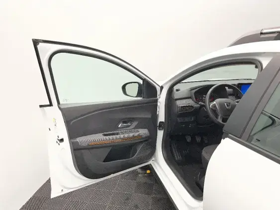 DACIA SANDERO III - voiture d'occasion - Photo 19