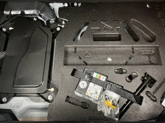 RENAULT CLIO V - voiture d'occasion - Photo 17