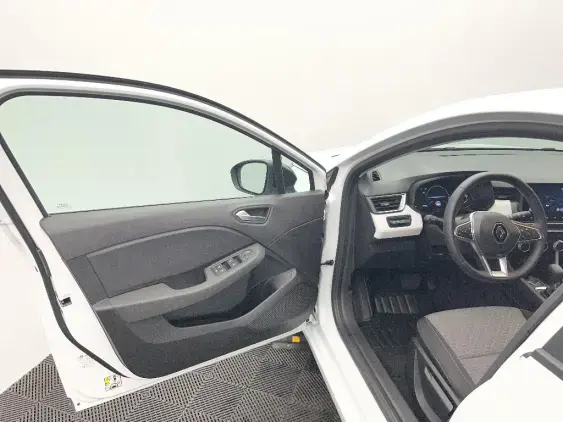 RENAULT CLIO V - voiture d'occasion - Photo 19