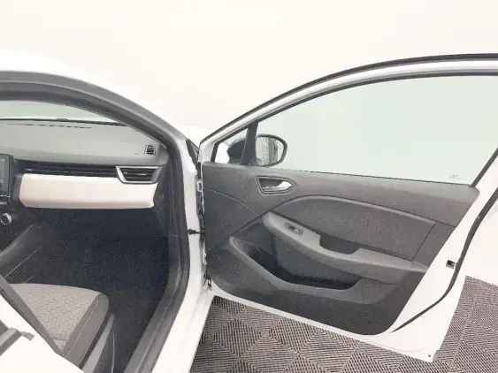 RENAULT CLIO V - voiture d'occasion - Photo 20