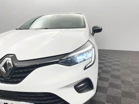 RENAULT CLIO V - voiture d'occasion - Photo 22