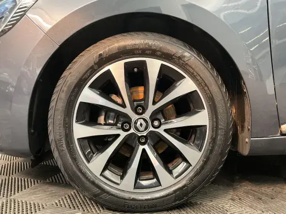 RENAULT CLIO V - voiture d'occasion - Photo 23