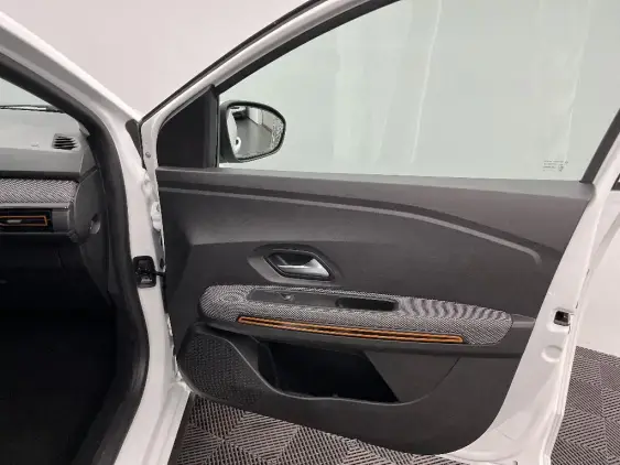 DACIA SANDERO III - voiture d'occasion - Photo 20