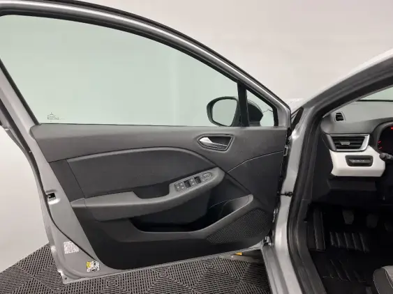 RENAULT CLIO V - voiture d'occasion - Photo 19