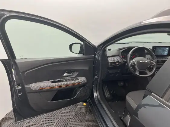 DACIA SANDERO III - voiture d'occasion - Photo 19