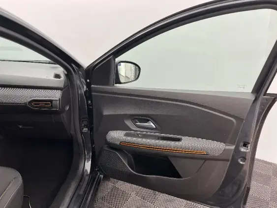 DACIA SANDERO III - voiture d'occasion - Photo 20