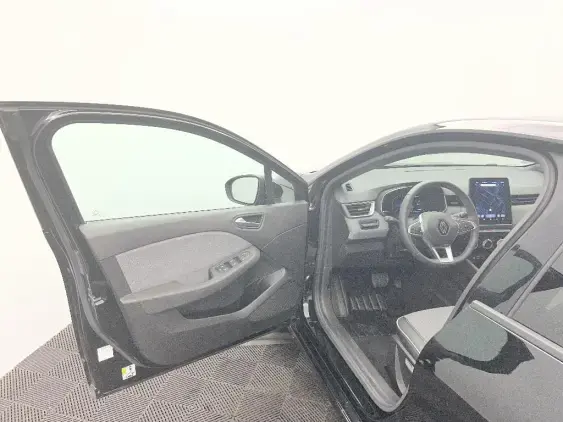 RENAULT CLIO V - voiture d'occasion - Photo 19