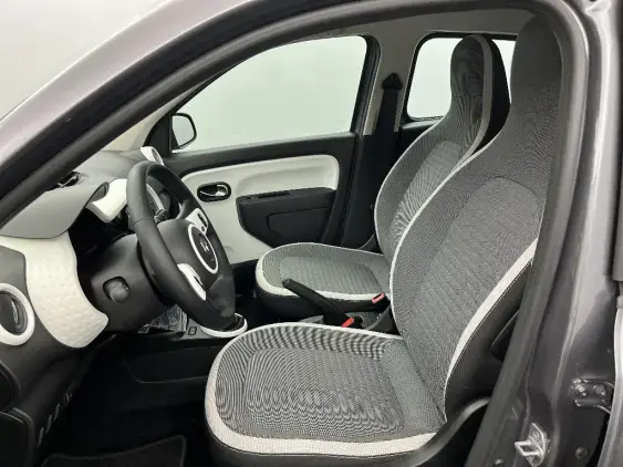 RENAULT TWINGO III - voiture d'occasion - Photo 18