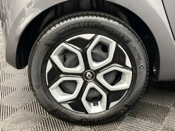 RENAULT TWINGO III - voiture d'occasion - Photo 25