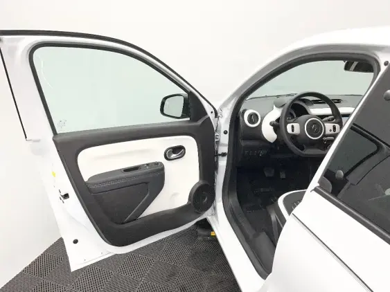 RENAULT TWINGO ELECTRIQUE III - voiture d'occasion - Photo 19