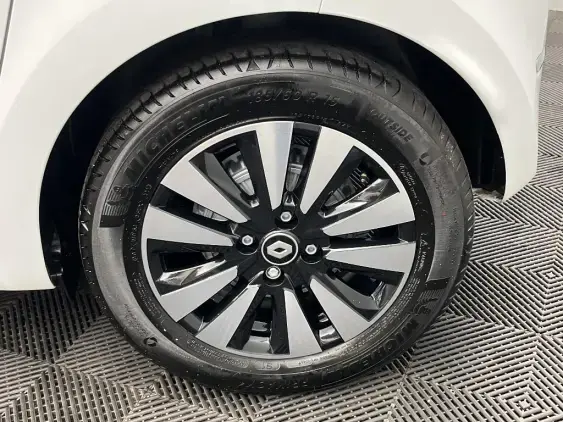 RENAULT TWINGO ELECTRIQUE III - voiture d'occasion - Photo 24