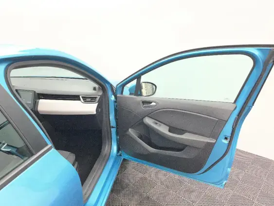 RENAULT CLIO V - voiture d'occasion - Photo 20