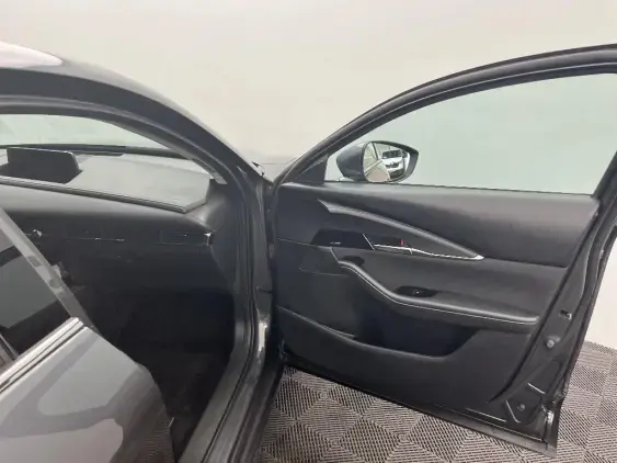 MAZDA CX-30 - voiture d'occasion - Photo 20