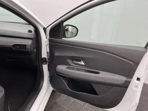 DACIA SANDERO III - voiture d'occasion - Photo 20