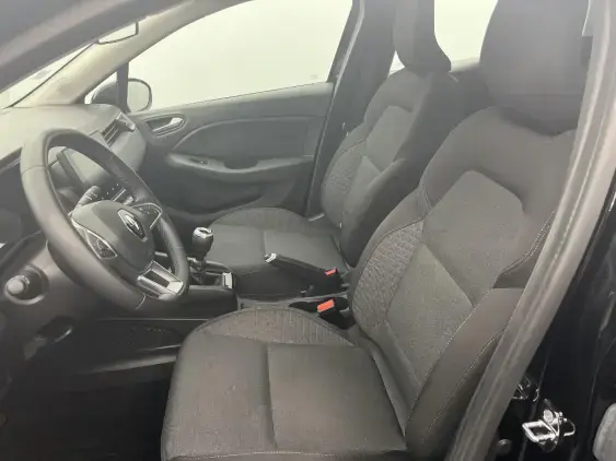 RENAULT CLIO V - voiture d'occasion - Photo 18