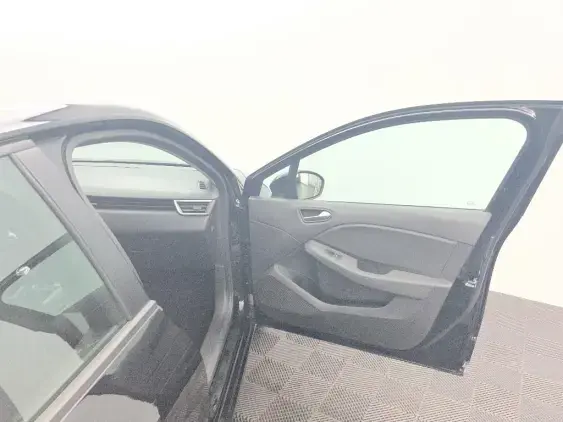 RENAULT CLIO V - voiture d'occasion - Photo 20
