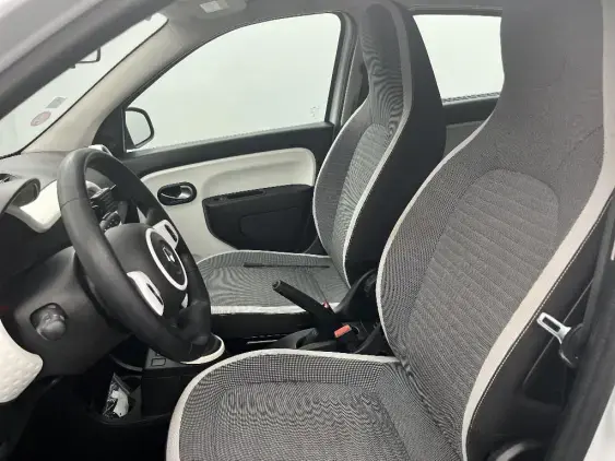 RENAULT TWINGO III - voiture d'occasion - Photo 18