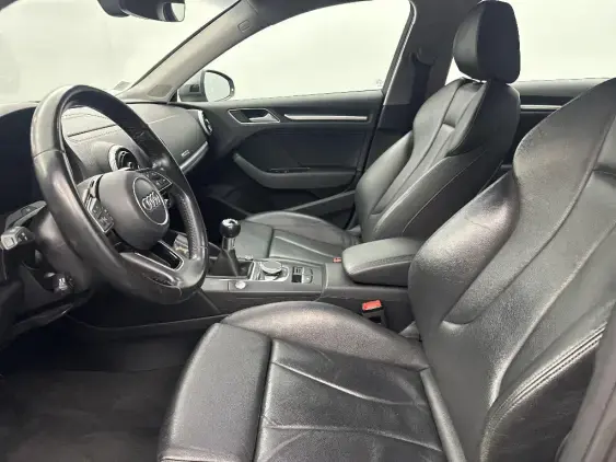 AUDI A3 SPORTBACK IV - voiture d'occasion - Photo 18