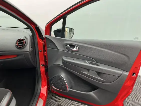 RENAULT CAPTUR - voiture d'occasion - Photo 20