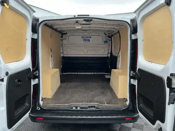RENAULT TRAFIC FG III - voiture d'occasion - Photo 16