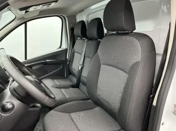 RENAULT TRAFIC FG III - voiture d'occasion - Photo 18
