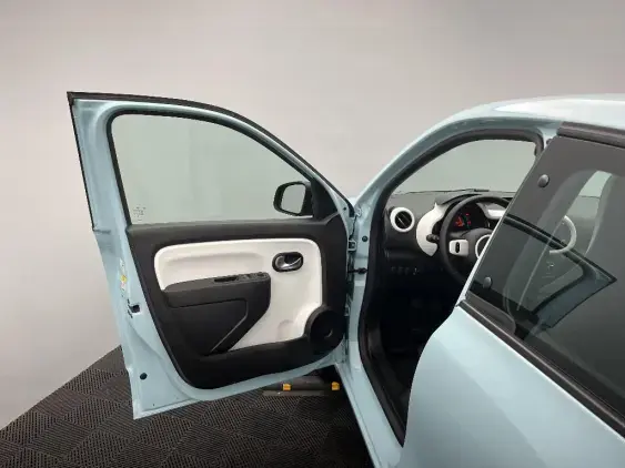 RENAULT TWINGO III - voiture d'occasion - Photo 19