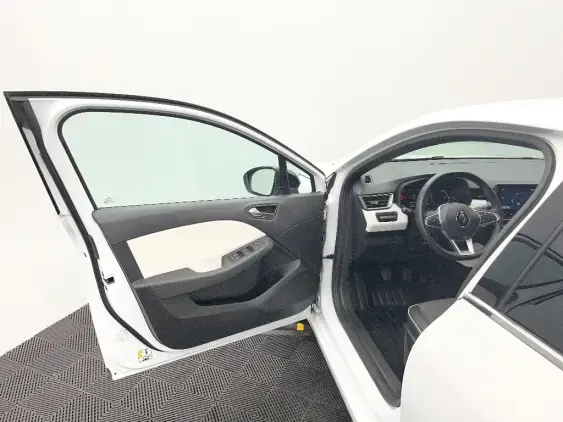 RENAULT CLIO V - voiture d'occasion - Photo 19