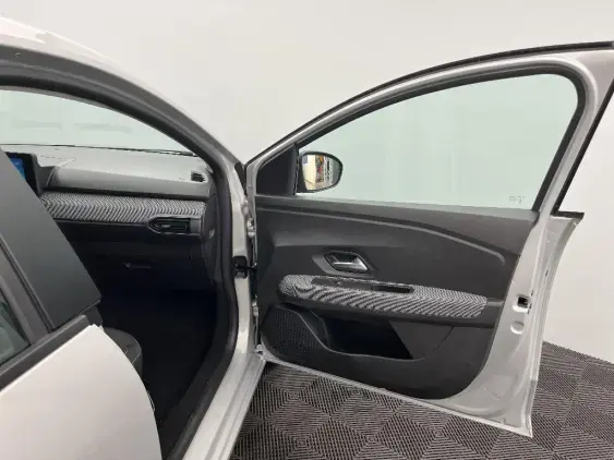 DACIA SANDERO III - voiture d'occasion - Photo 20