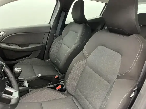 RENAULT CLIO V - voiture d'occasion - Photo 18