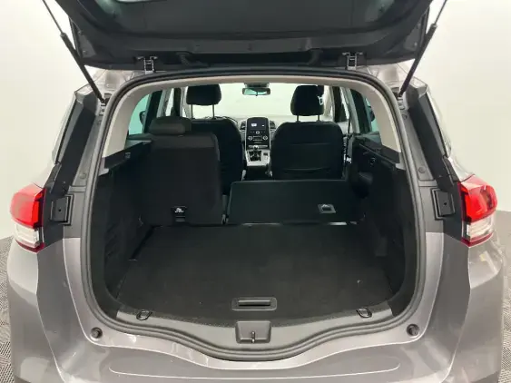 RENAULT SCENIC IV - voiture d'occasion - Photo 16