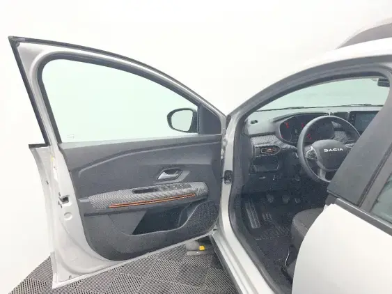 DACIA SANDERO III - voiture d'occasion - Photo 19