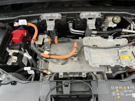 RENAULT MEGANE V - voiture d'occasion - Photo 21