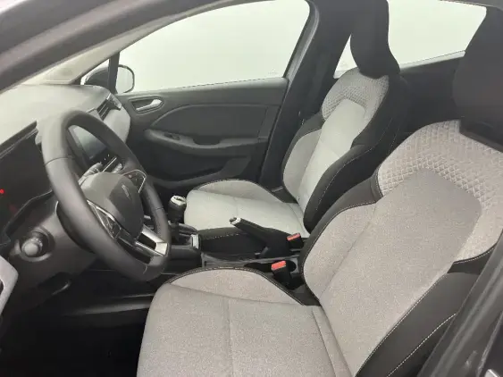 RENAULT CLIO V - voiture d'occasion - Photo 18