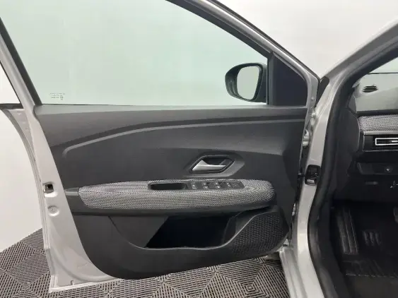 DACIA SANDERO III - voiture d'occasion - Photo 19