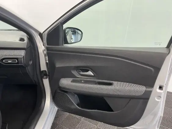 DACIA SANDERO III - voiture d'occasion - Photo 20