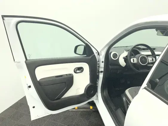 RENAULT TWINGO ELECTRIQUE III - voiture d'occasion - Photo 19