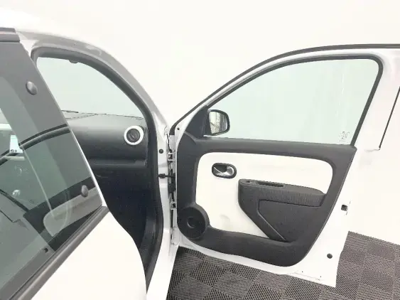 RENAULT TWINGO ELECTRIQUE III - voiture d'occasion - Photo 20
