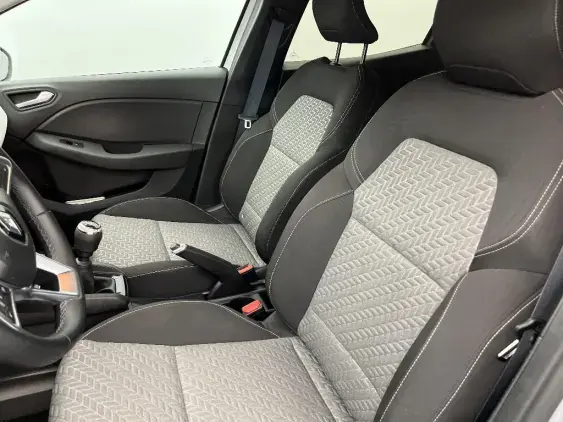 RENAULT CLIO V - voiture d'occasion - Photo 18