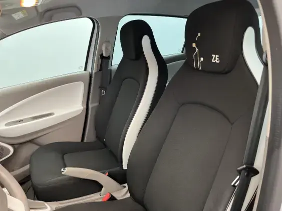 RENAULT ZOE - voiture d'occasion - Photo 18