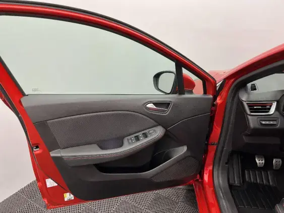 RENAULT CLIO V - voiture d'occasion - Photo 19