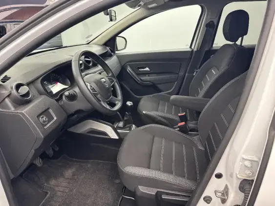 DACIA DUSTER II - voiture d'occasion - Photo 18