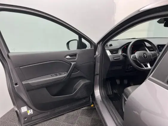 RENAULT CAPTUR II - voiture d'occasion - Photo 19