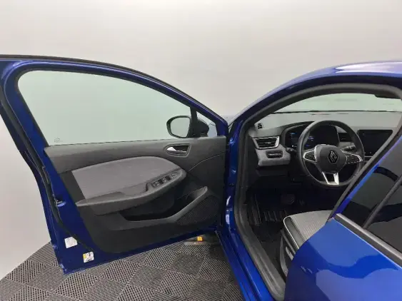 RENAULT CLIO V - voiture d'occasion - Photo 19