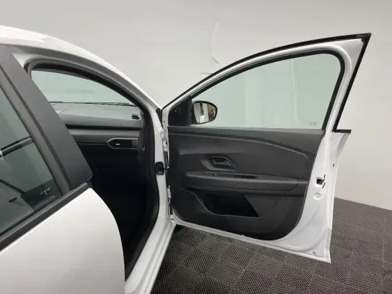 DACIA SANDERO III - voiture d'occasion - Photo 20